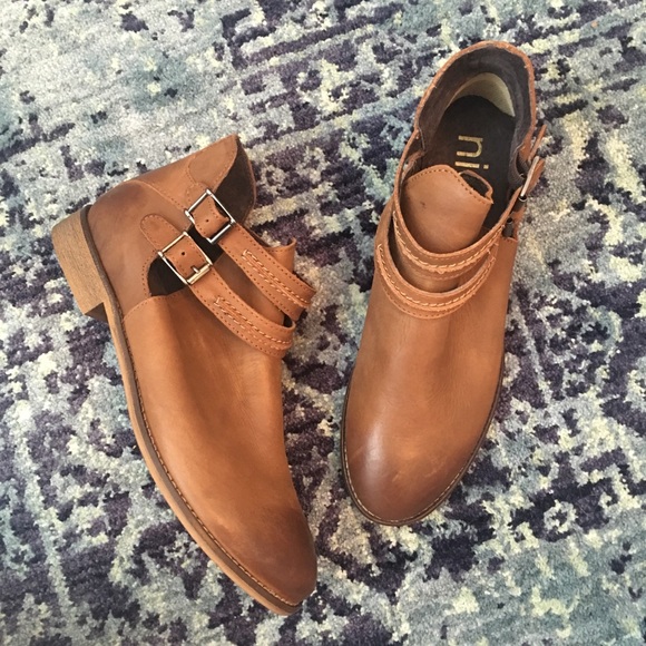 nicole Shoes - NWOB Nicole Cognac Leather Booties